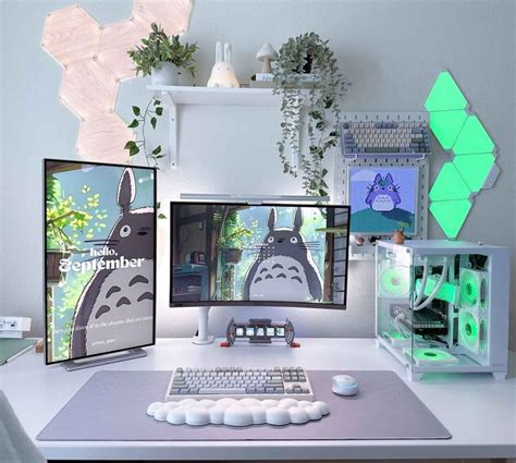 White Gaming PC Desk Setups (Must See!) .